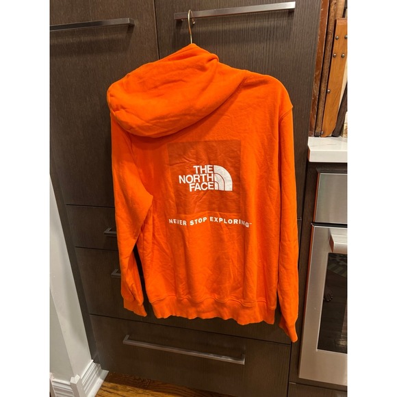THE NORTH FACE Men`s Box Hoodie In Bright Orange Sweatshirt Sz medium - Picture 1 of 4